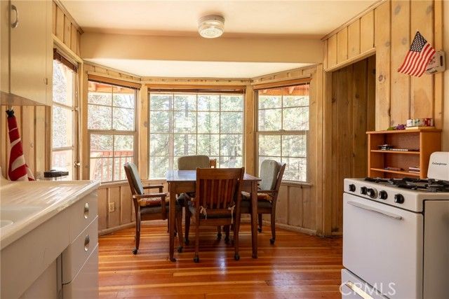 352 Big Bear Trail, Fawnskin, CA 92333