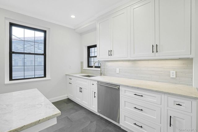 14 N Chatsworth Avenue 6C, Larchmont, NY 10538