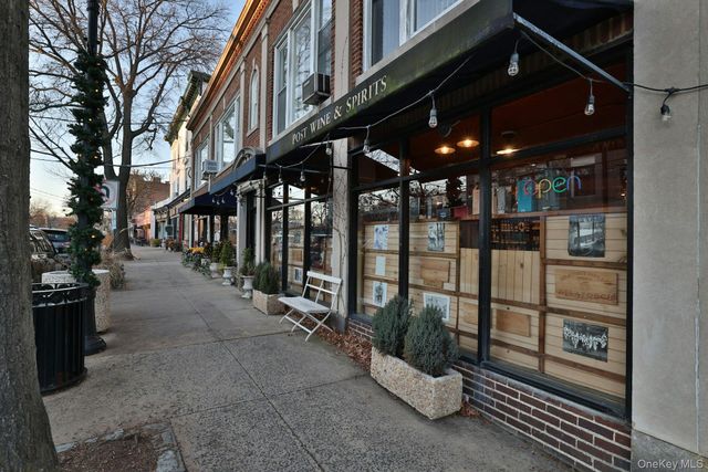 14 N Chatsworth Avenue 6C, Larchmont, NY 10538