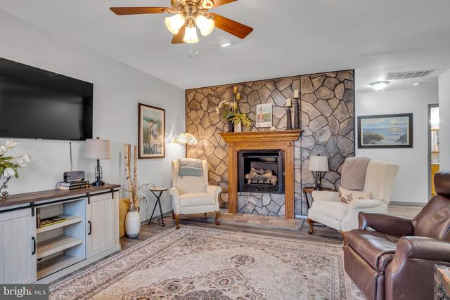 54 DREXEL PL, New Cumberland, PA 17070