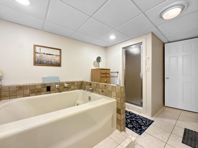 251 W Lake Street, Excelsior, MN 55331