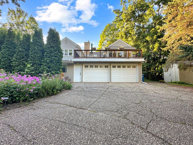251 W Lake Street, Excelsior, MN 55331