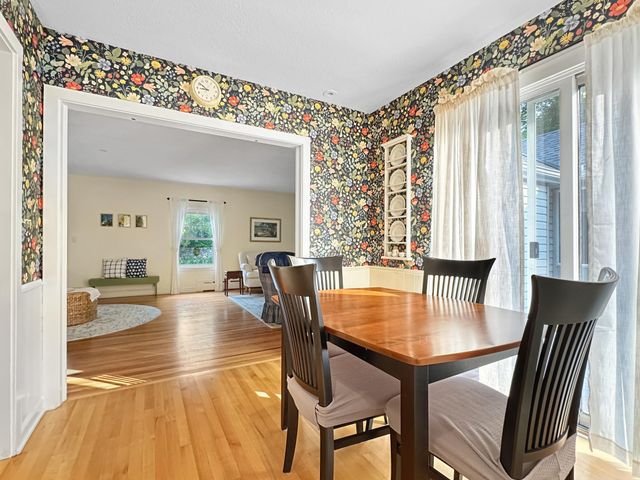 251 W Lake Street, Excelsior, MN 55331