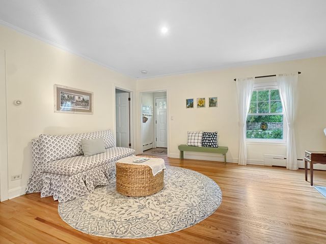 251 W Lake Street, Excelsior, MN 55331