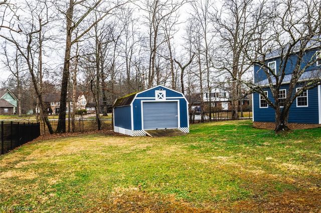 782 Windsor Drive, Mineral Wells, WV 26150