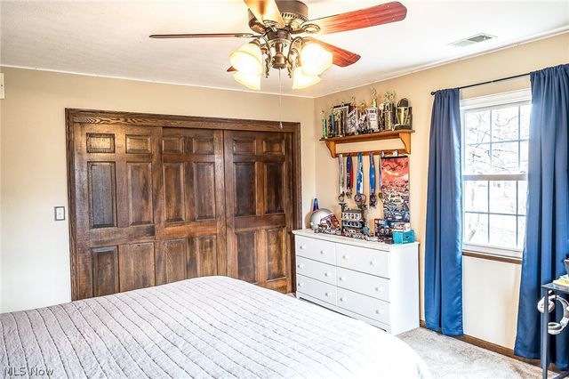 782 Windsor Drive, Mineral Wells, WV 26150