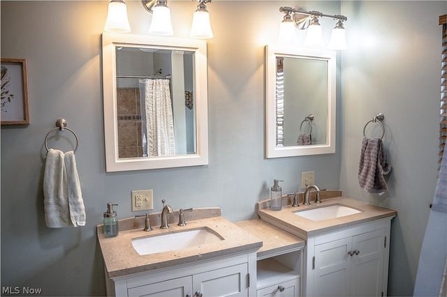 782 Windsor Drive, Mineral Wells, WV 26150