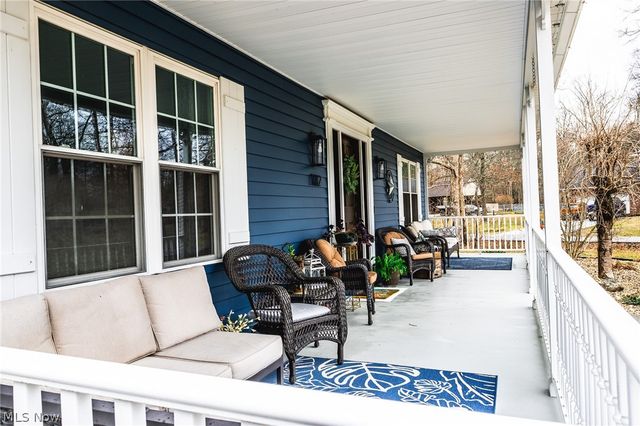 782 Windsor Drive, Mineral Wells, WV 26150