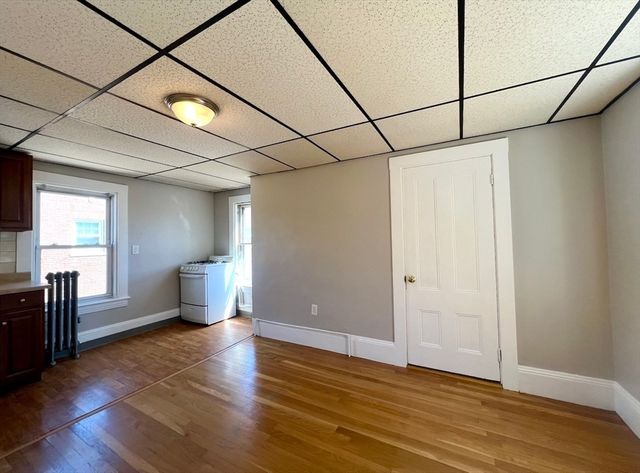 17 Sanborn D, Reading, MA 01867