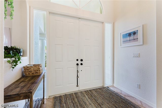 5211 SW 27th PL, Cape Coral, FL 33914