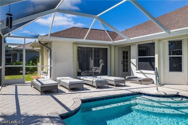 5211 SW 27th PL, Cape Coral, FL 33914