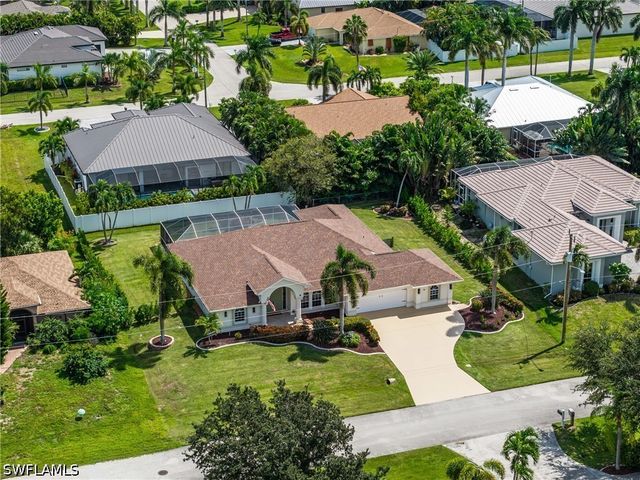 5211 SW 27th PL, Cape Coral, FL 33914