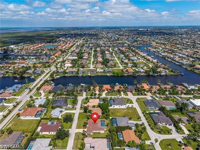 5211 SW 27th PL, Cape Coral, FL 33914