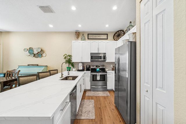 510 NW 24th Avenue, Boynton Beach, FL 33426