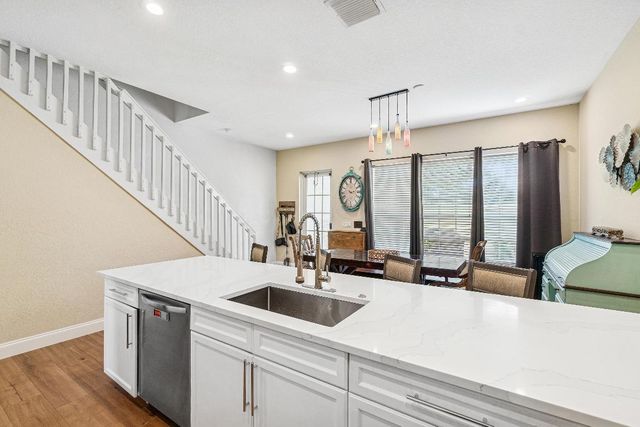 510 NW 24th Avenue, Boynton Beach, FL 33426