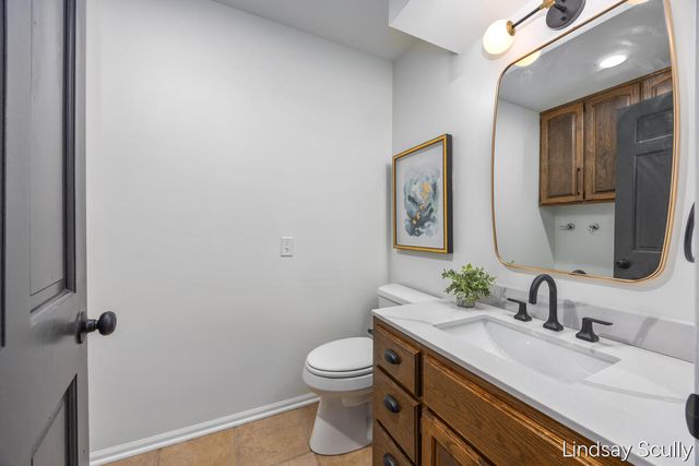 1830 Lockmere Drive, Kentwood, MI 49508