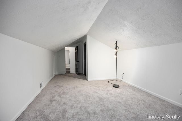 1830 Lockmere Drive, Kentwood, MI 49508