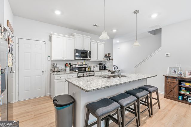 3657 Abbey Way, Gainesville, GA 30507