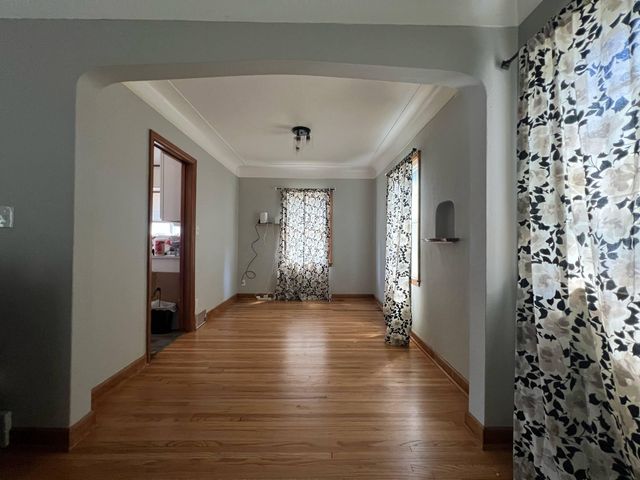 1856 Flandrau Street, Maplewood, MN 55109