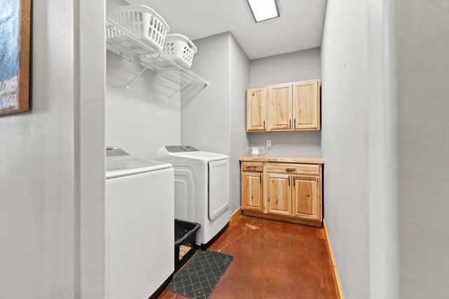 217 Victory Lane Lane, Niangua, MO 65713