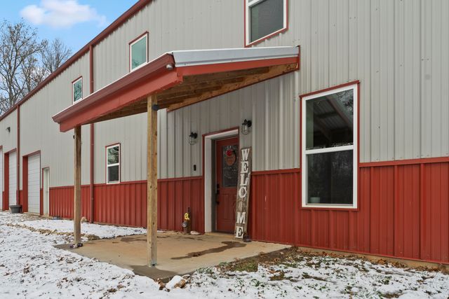 217 Victory Lane Lane, Niangua, MO 65713