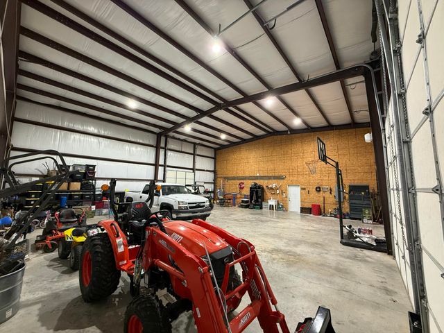 217 Victory Lane Lane, Niangua, MO 65713