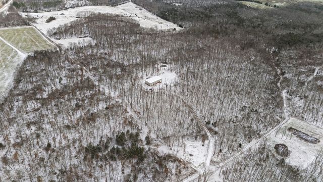 217 Victory Lane Lane, Niangua, MO 65713