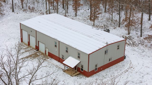 217 Victory Lane Lane, Niangua, MO 65713