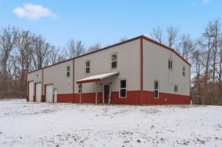 217 Victory Lane Lane, Niangua, MO 65713