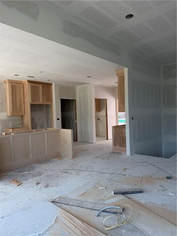 831 Reed Drive, Raymore, MO 64083