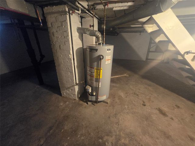 619 HESS Avenue, Erie, PA 16503