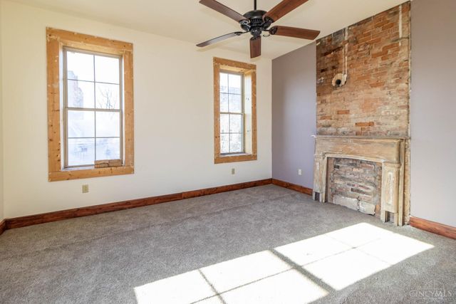 818 Livingston Street, Cincinnati, OH 45214