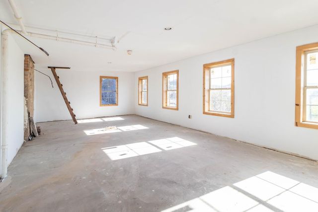 818 Livingston Street, Cincinnati, OH 45214