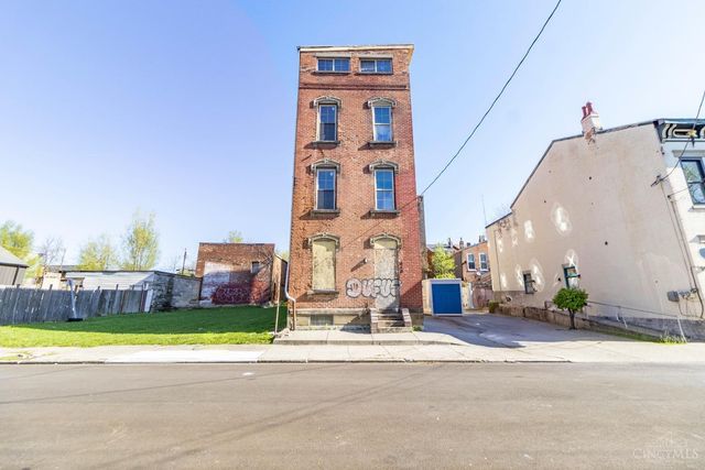 818 Livingston Street, Cincinnati, OH 45214