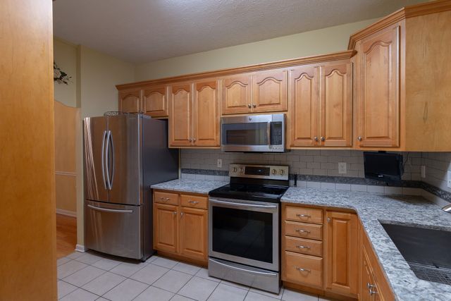 2529 Keegan Dr, Murfreesboro, TN 37130