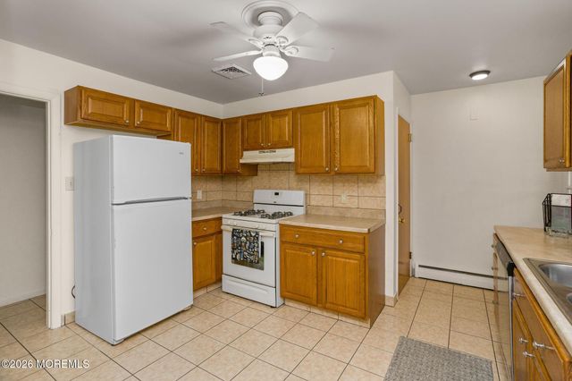 949 Route 206, Bordentown, NJ 08505
