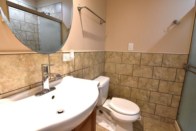 210 E MYRICK Avenue, Addison, IL 60101