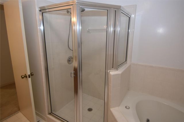 3750 NW 53RD ROAD, Gainesville, FL 32653