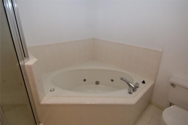 3750 NW 53RD ROAD, Gainesville, FL 32653