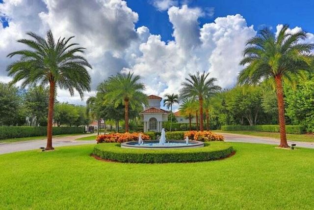 16169 Poppy Seed Circle, Delray Beach, FL 33484