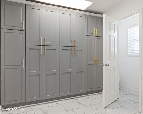 102 Kent Circle, Lafayette, LA 70508