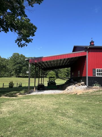9049 Bradley Creek Rd, Lascassas, TN 37085