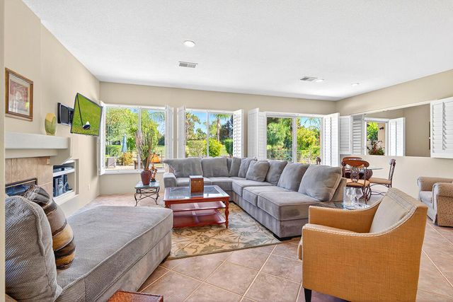 83 N Kavenish Drive, Rancho Mirage, CA 92270