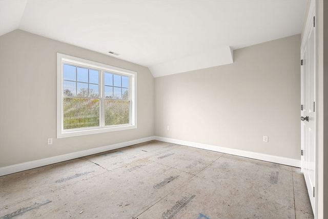 66 Parish Road 8, Georgetown, MA 01833