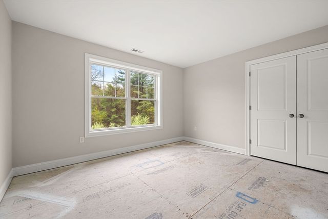 66 Parish Road 8, Georgetown, MA 01833