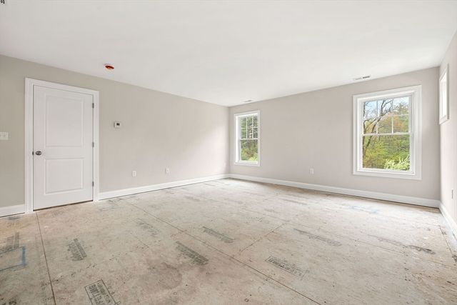 66 Parish Road 8, Georgetown, MA 01833