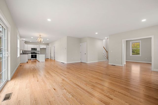 66 Parish Road 8, Georgetown, MA 01833
