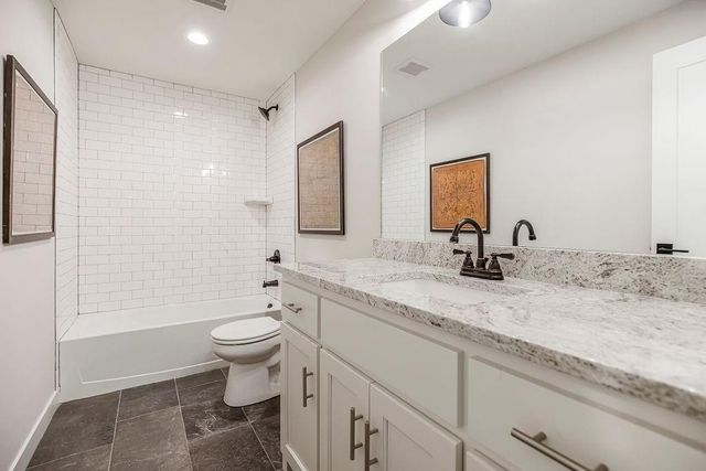25150 W 141st Street, Olathe, KS 66061