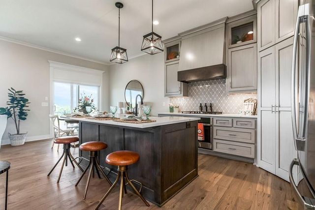 25150 W 141st Street, Olathe, KS 66061