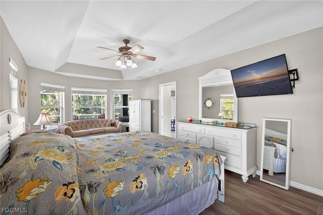 5617 SW 5th AVE, Cape Coral, FL 33914